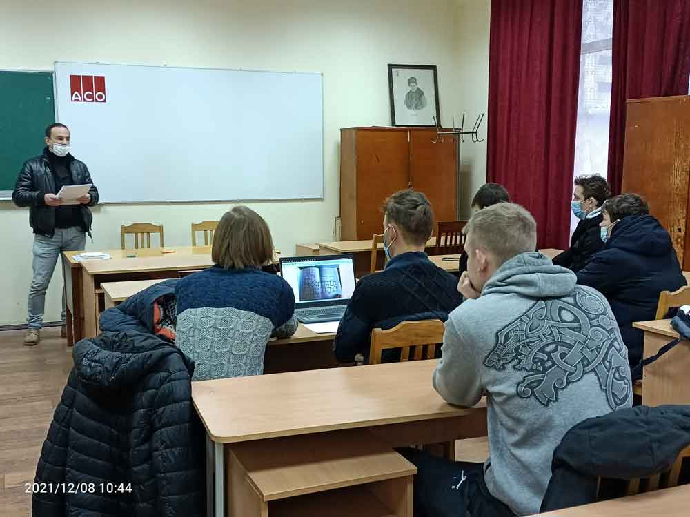 Зустріч студентів ФІСЕ зі стейкхолдерами